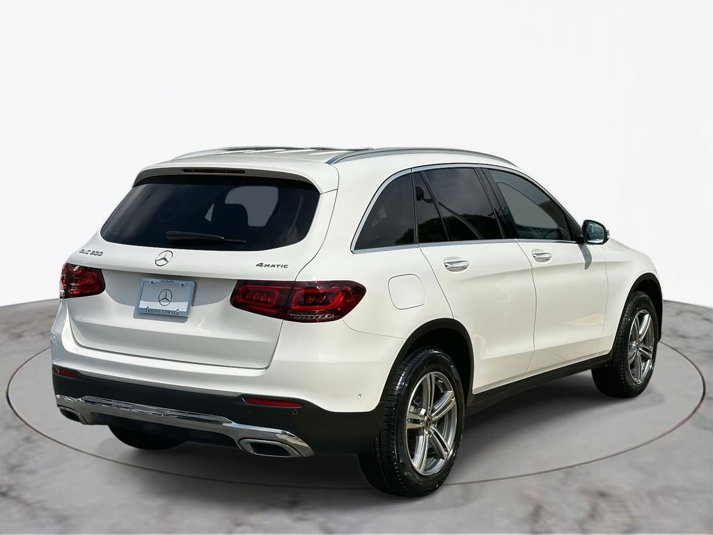 2021 Mercedes-Benz GLC 300 4