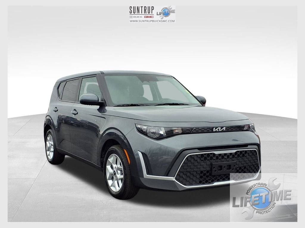 2024 Kia Soul LX FWD