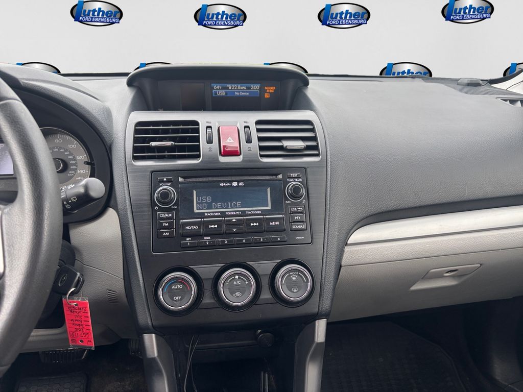 2015 Subaru Forester 2.5i Limited White at Subaru and VW of Moon Township