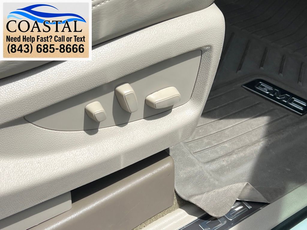 2018 GMC Yukon Denali White at Bob Mills Chevrolet