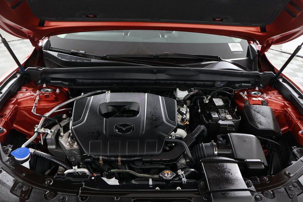 Thumbnail: 2025 Mazda CX-50 - 16