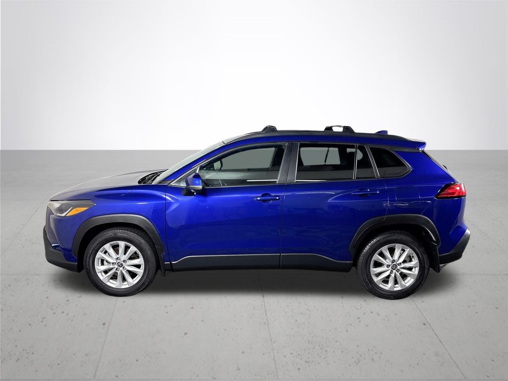2023 Toyota Corolla Cross LE