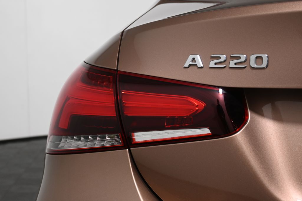 Thumbnail: 2022 Mercedes-Benz A-Class - 12