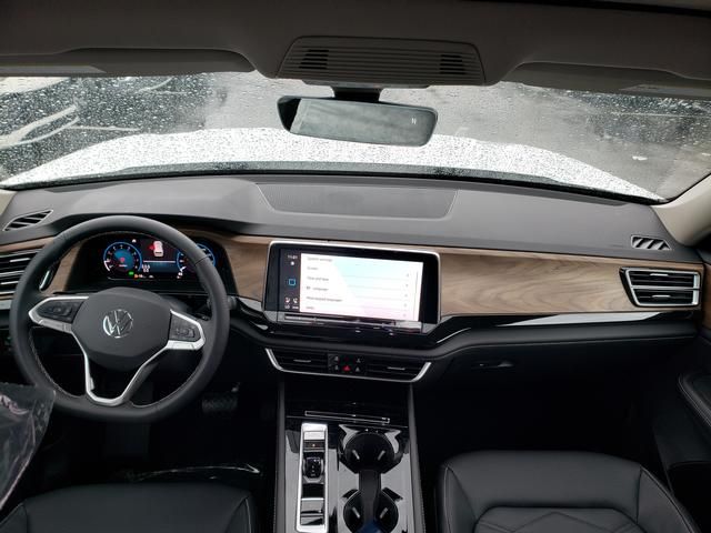 new 2026 Volkswagen Atlas car, priced at $49,580