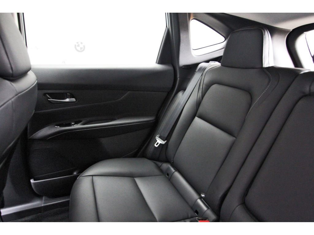 2026 Nissan Murano SL - 8