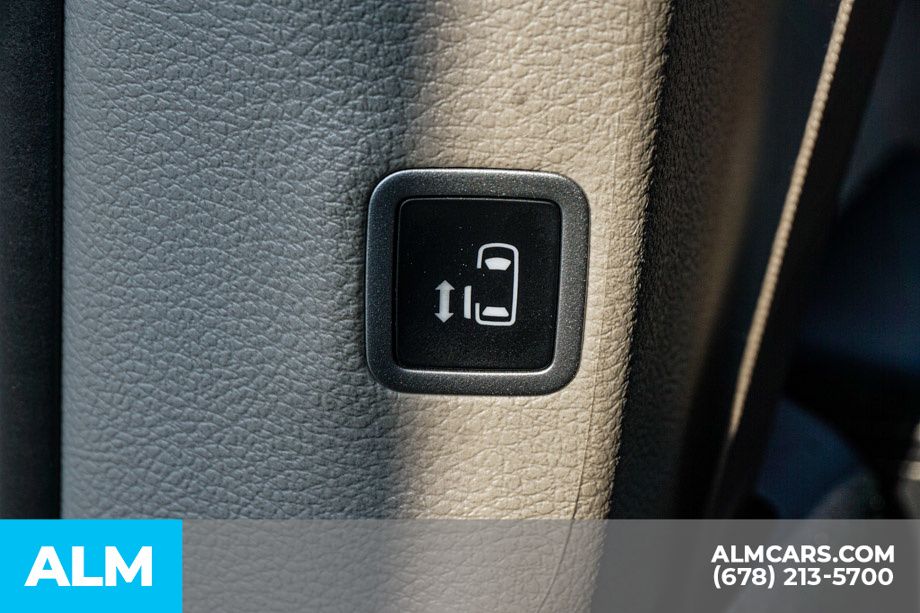 2024 Chrysler Pacifica Touring L - Photo 35