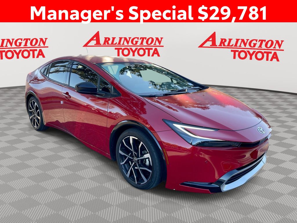 Supersonic Red 2024 Toyota Prius Prime XSE FWD Hatchback Front-Wheel Drive Continuously Variable Transmission
