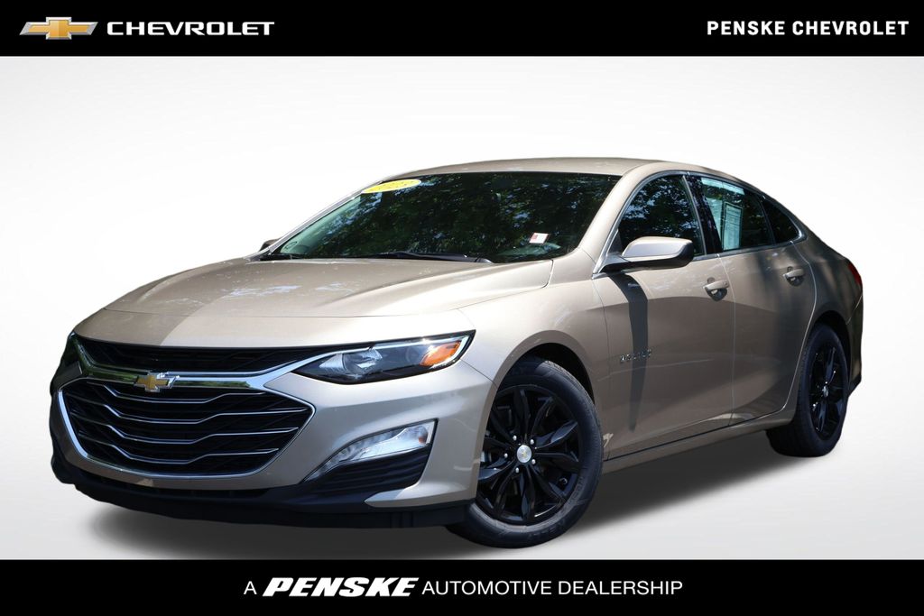 Thumbnail: 2023 Chevrolet Malibu - 1