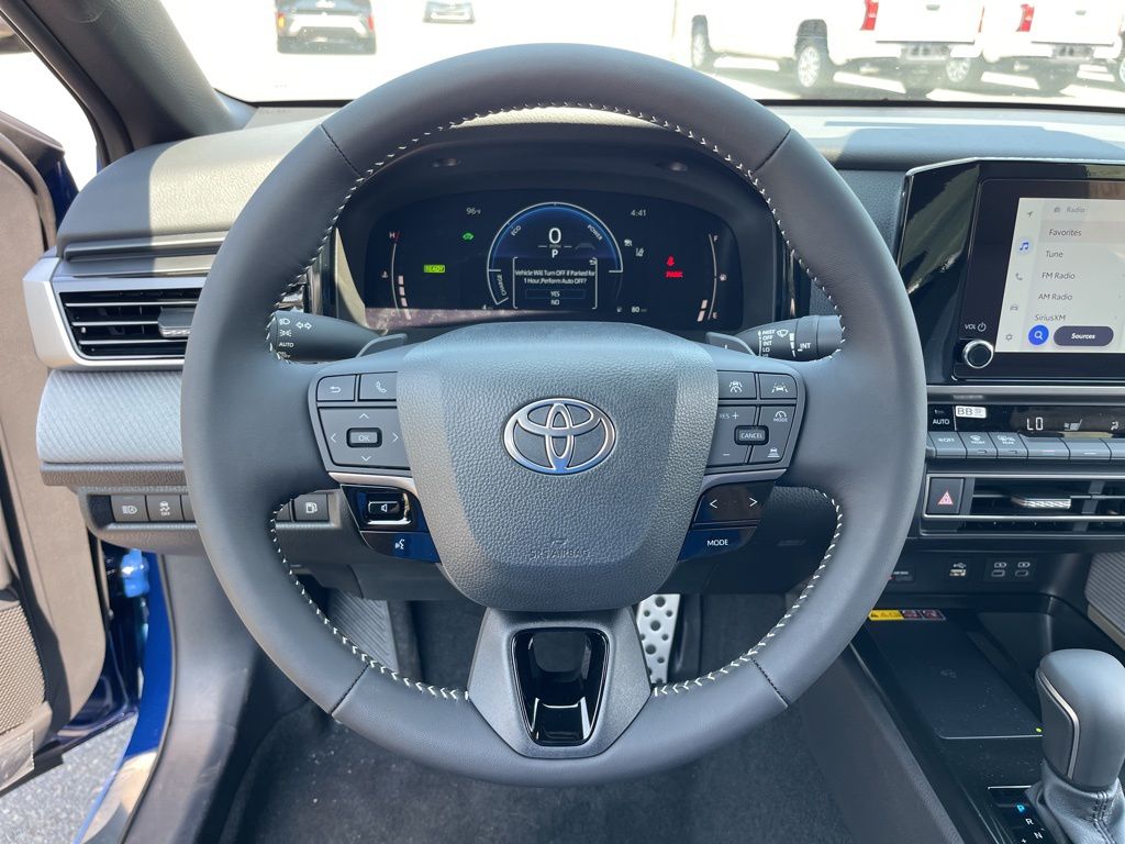 Camry Hybrid SE