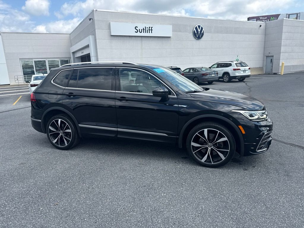 2022 Volkswagen Tiguan 2.0T SEL R-Line Black at Subaru and VW of Moon Township
