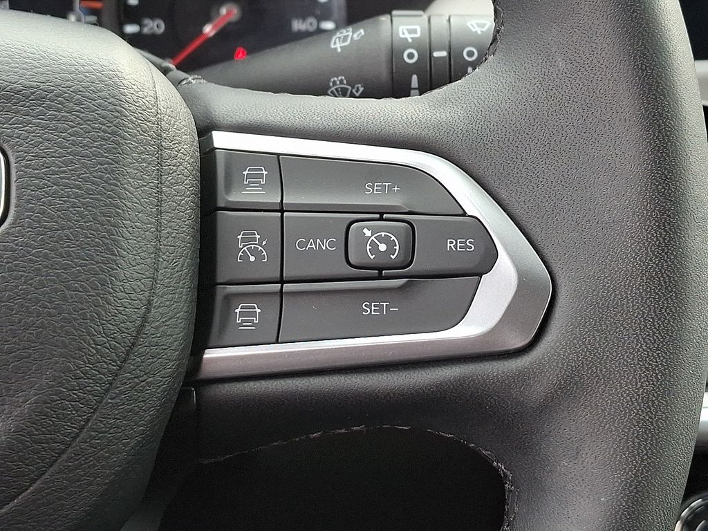 2025 Jeep Compass Limited White at Bob Ruth Ford