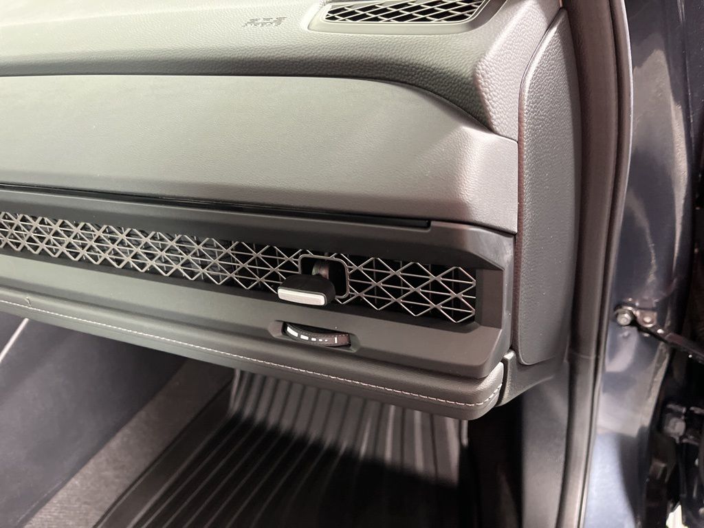 Thumbnail: 2025 Honda Accord - 18