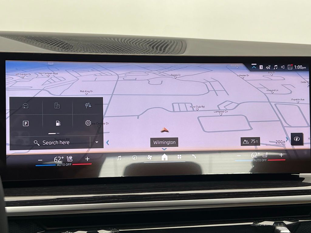 Thumbnail: 2026 BMW X5 - 13