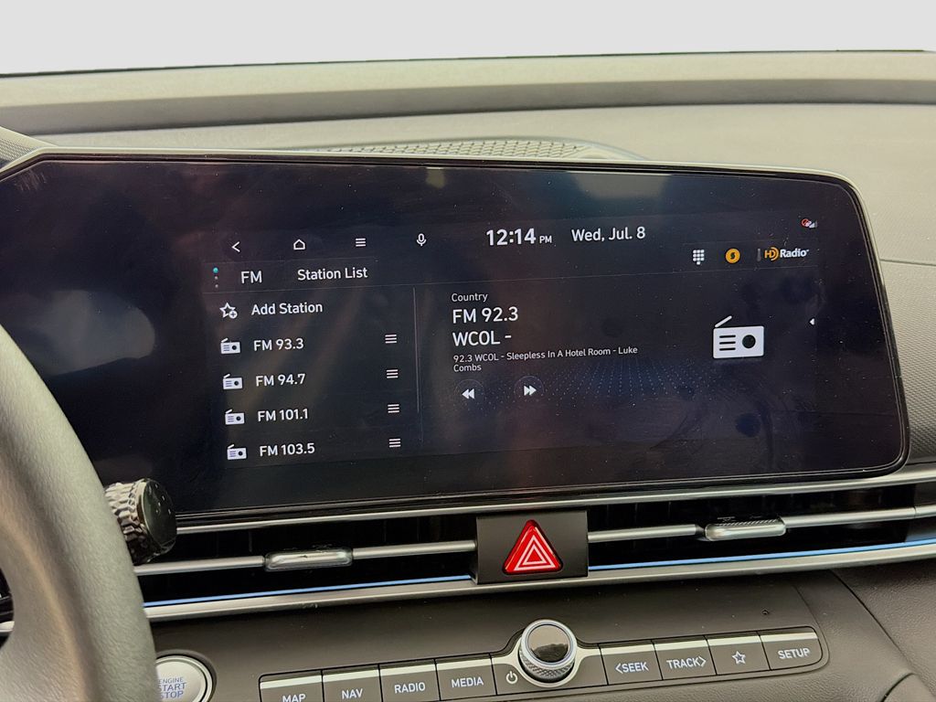 Used 2024 Silver Hyundai SEL image 35
