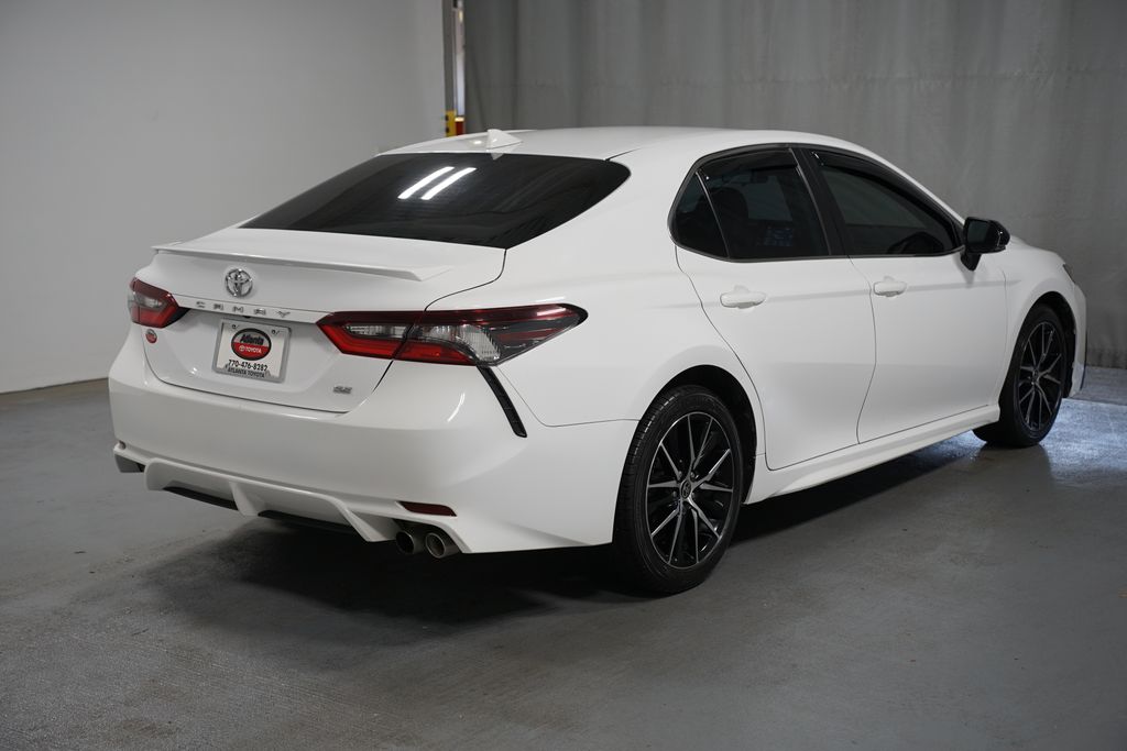 Thumbnail: 2022 Toyota Camry - 8