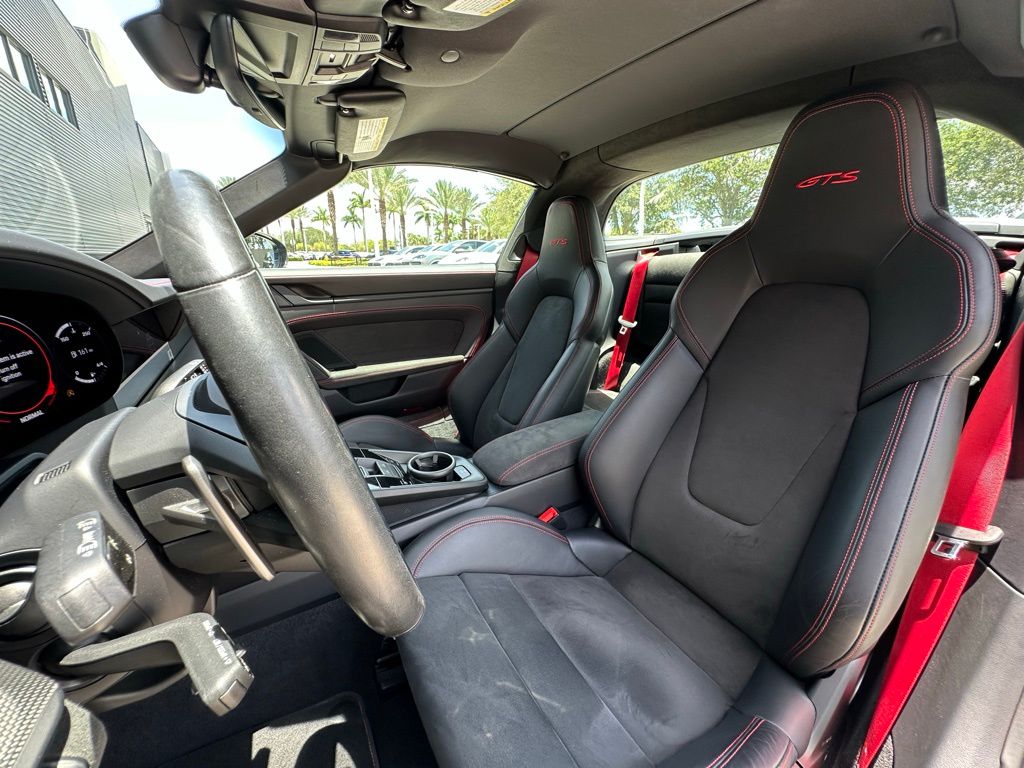 Thumbnail: 2023 Porsche 911 - 5
