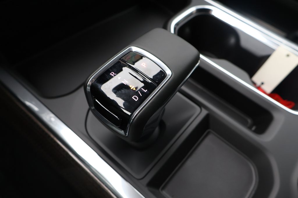 Thumbnail: 2026 Chevrolet Silverado 1500 - 30
