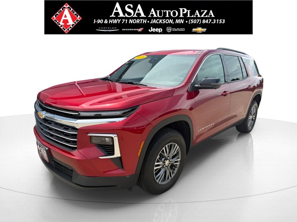 Radiant Red Tintcoat 2026 Chevrolet Traverse SUV / Crossover Four-Wheel Drive 8-Speed Automatic