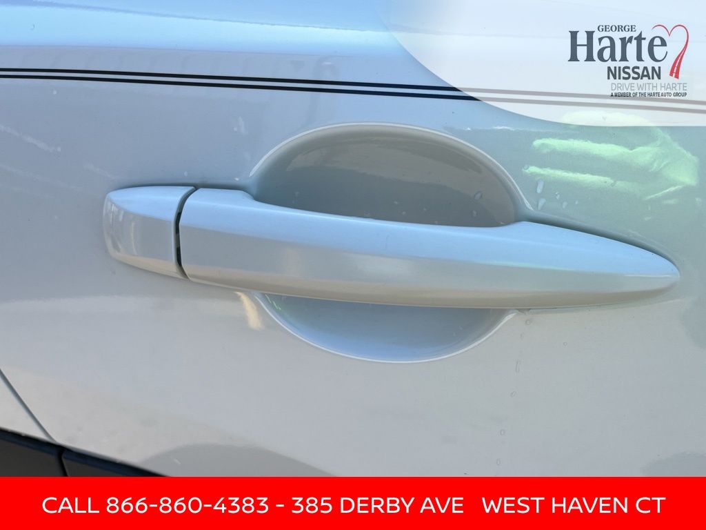 2023 Nissan Rogue SL - Photo 15