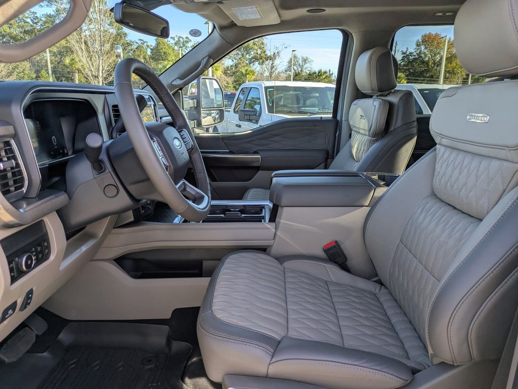 2026 Ford F-250 Platinum