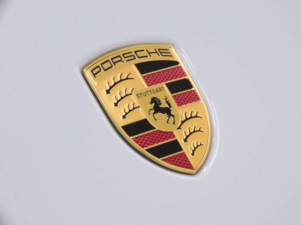 Thumbnail: 2026 Porsche Panamera - 14