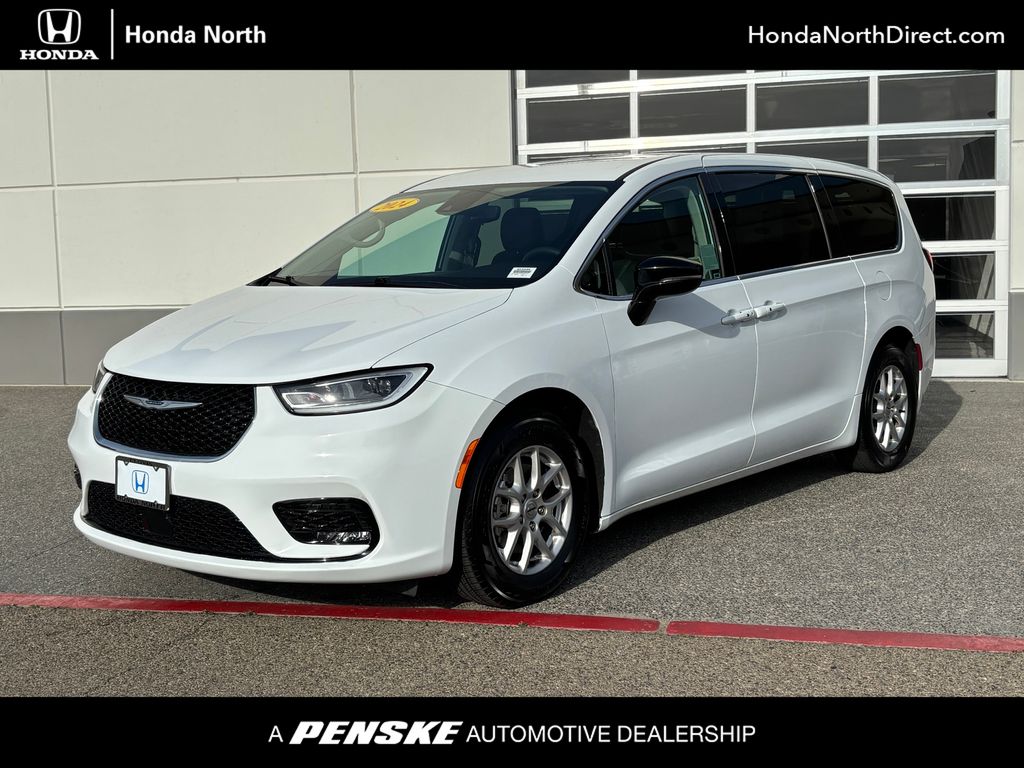 Thumbnail: 2024 Chrysler Pacifica - 1