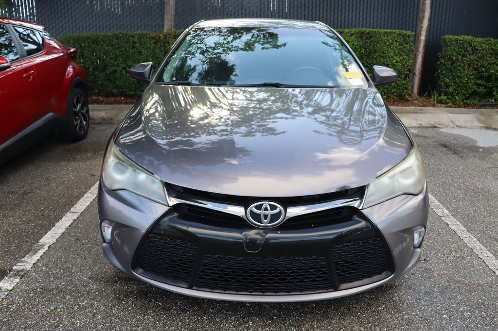 2017 Toyota Camry SE 5