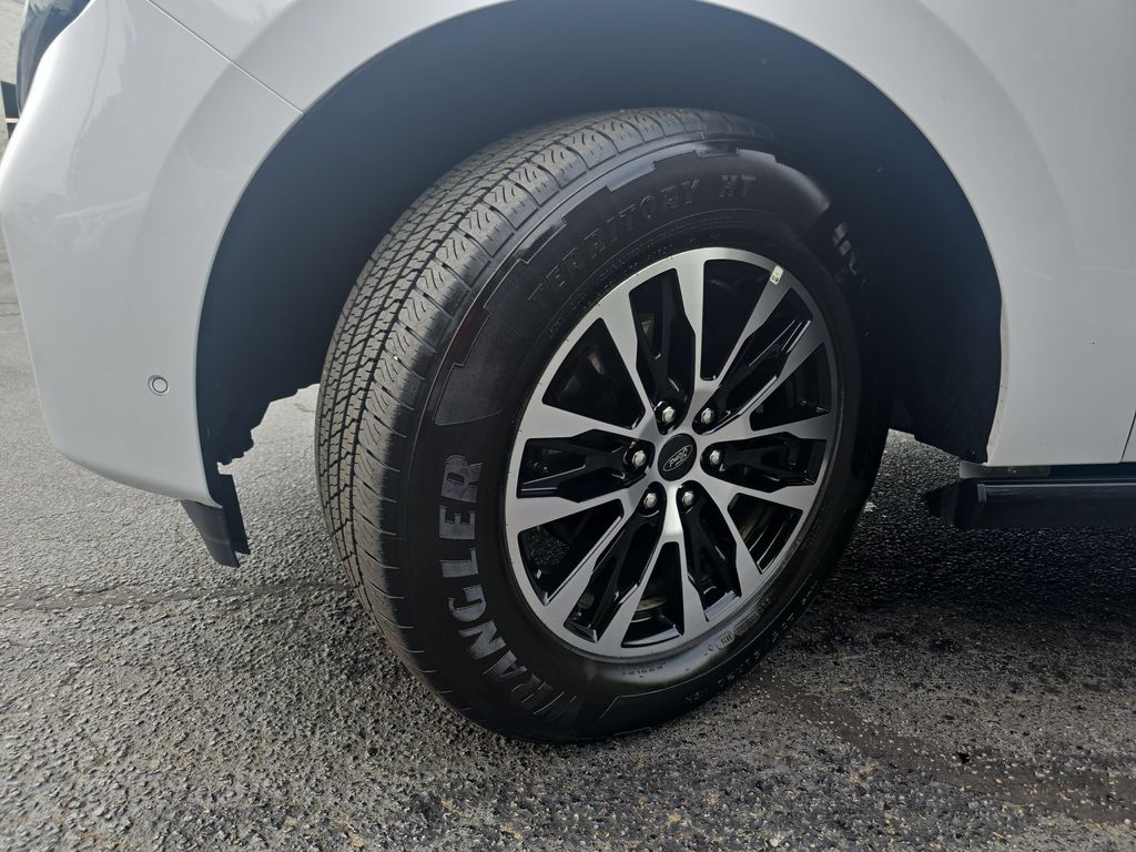 Used 2025 Ford Expedition Max SUV