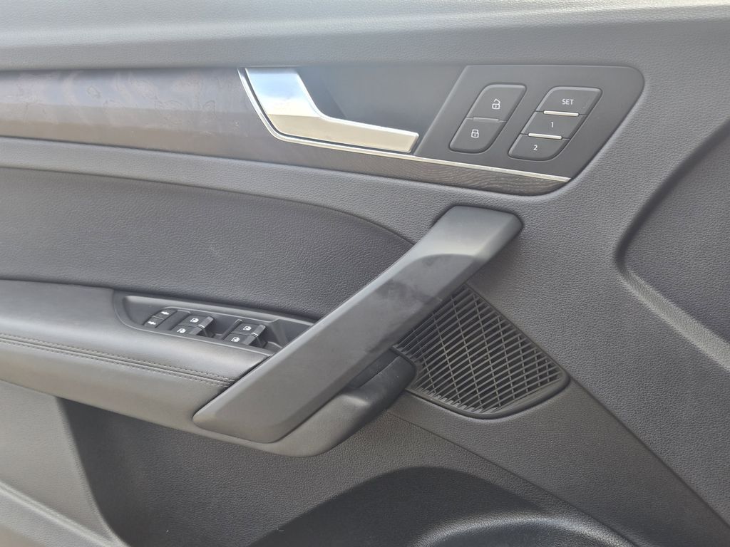 used 2019 Audi Q5 car, priced at $21,641