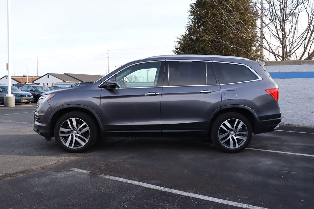 2018 Honda Pilot Touring 2