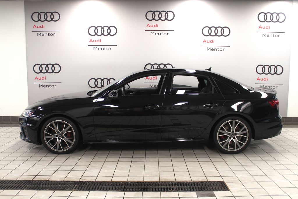 Thumbnail: 2023 Audi S4 - 3