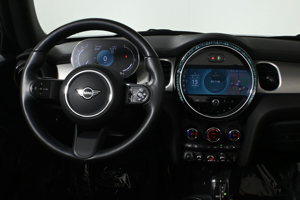 2024 MINI Cooper S 26