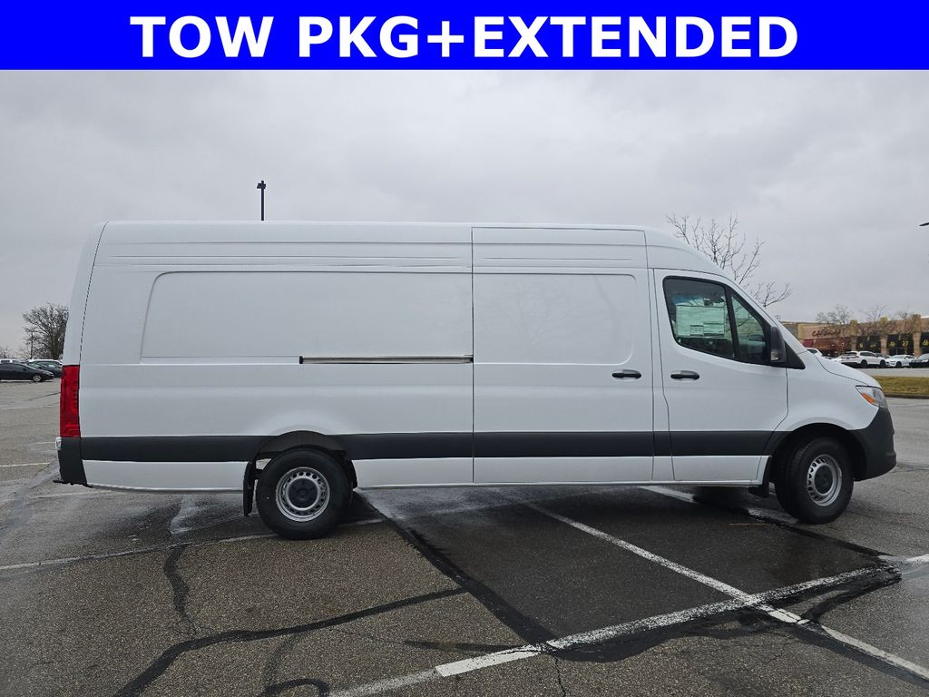 New 2026 White Mercedes-Benz Cargo 170 WB image 16