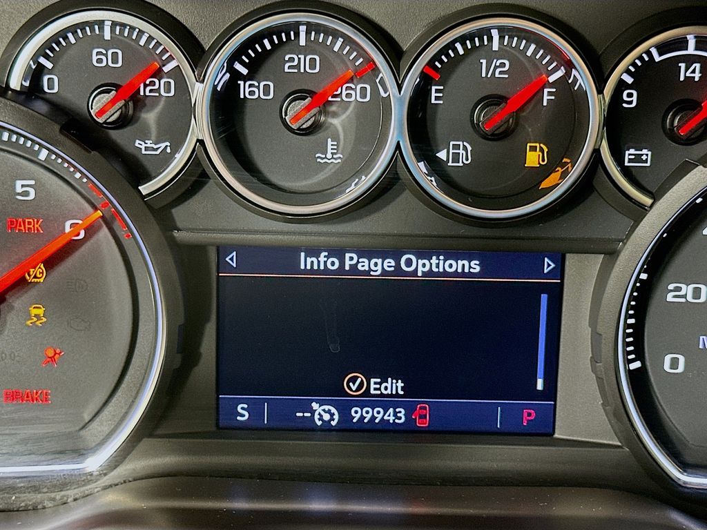 Thumbnail: 2021 Chevrolet Silverado 1500 - 12