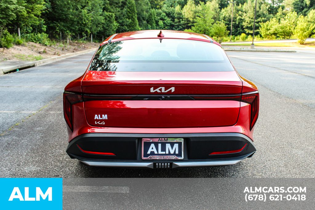 Used 2025 Red Kia LXS image 11