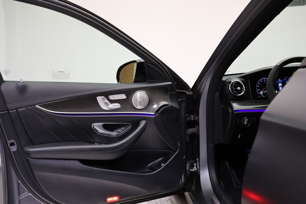 Thumbnail: 2023 Mercedes-Benz E-Class - 32