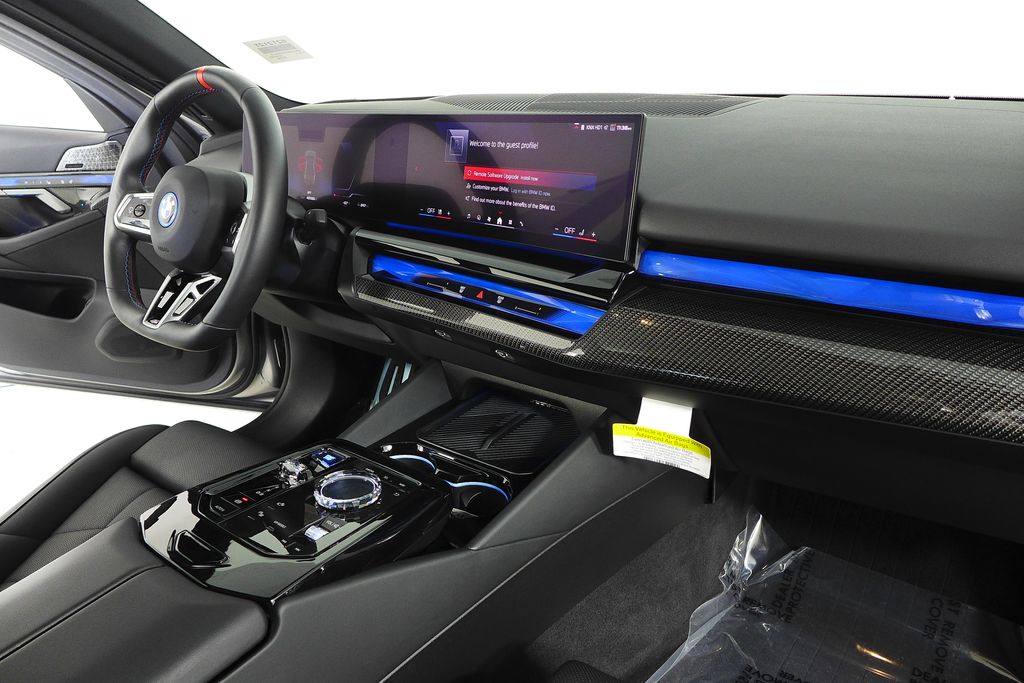 Thumbnail: 2024 BMW i5 - 13