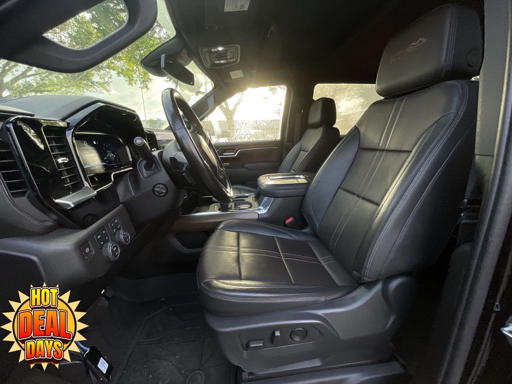 2022 Chevrolet Silverado 1500 High Country - Photo 14