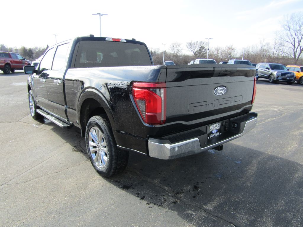 View vehicle photo 5