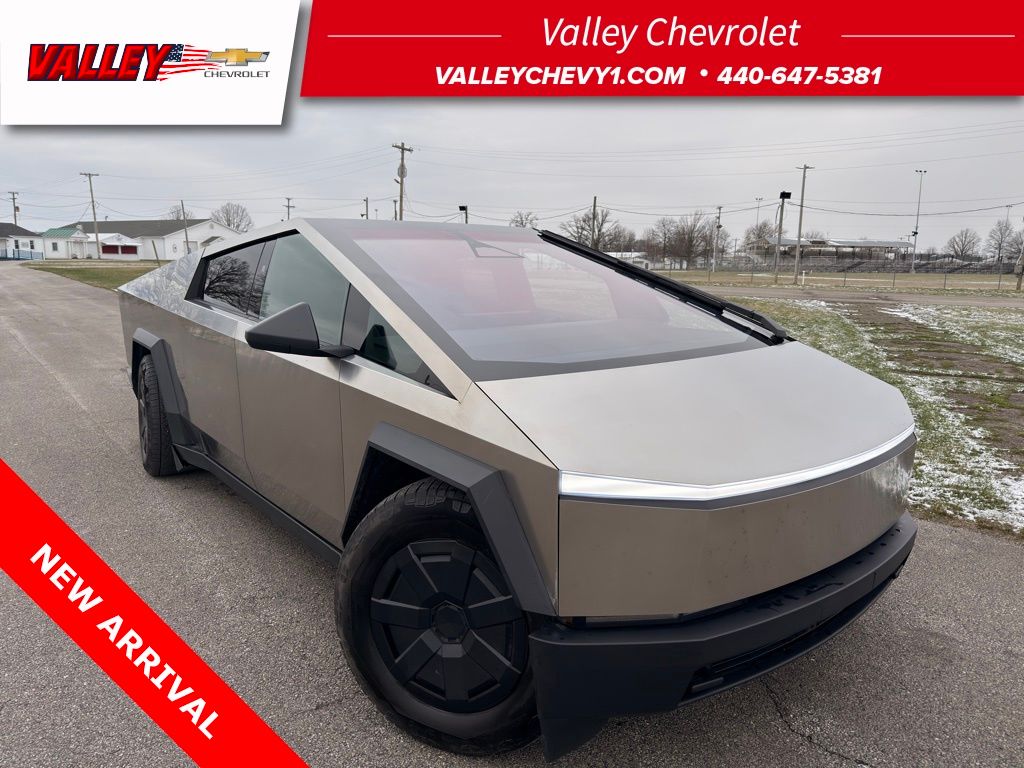 2025 Tesla Cybertruck Crew Cab AWD