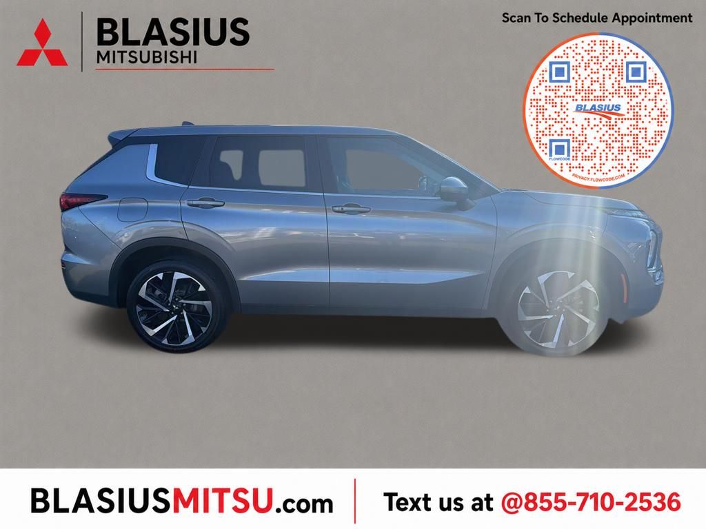 Gray 2022 Mitsubishi Outlander SUV / Crossover All-Wheel Drive Continuously Variable Transmission