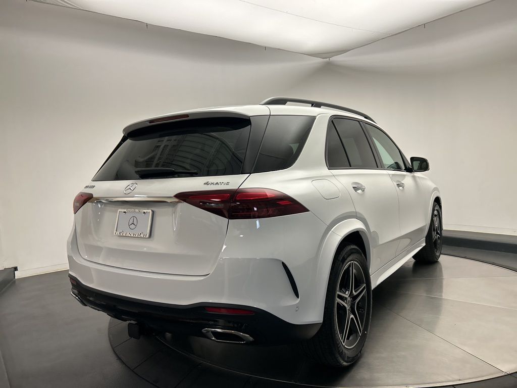 Thumbnail: 2026 Mercedes-Benz GLE - 8