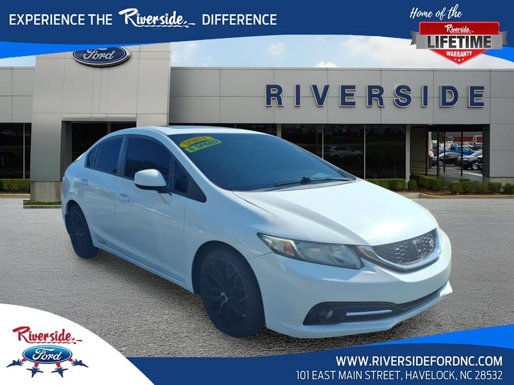 Taffeta White 2013 Honda Civic Sedan Front-Wheel Drive 6-Speed Manual