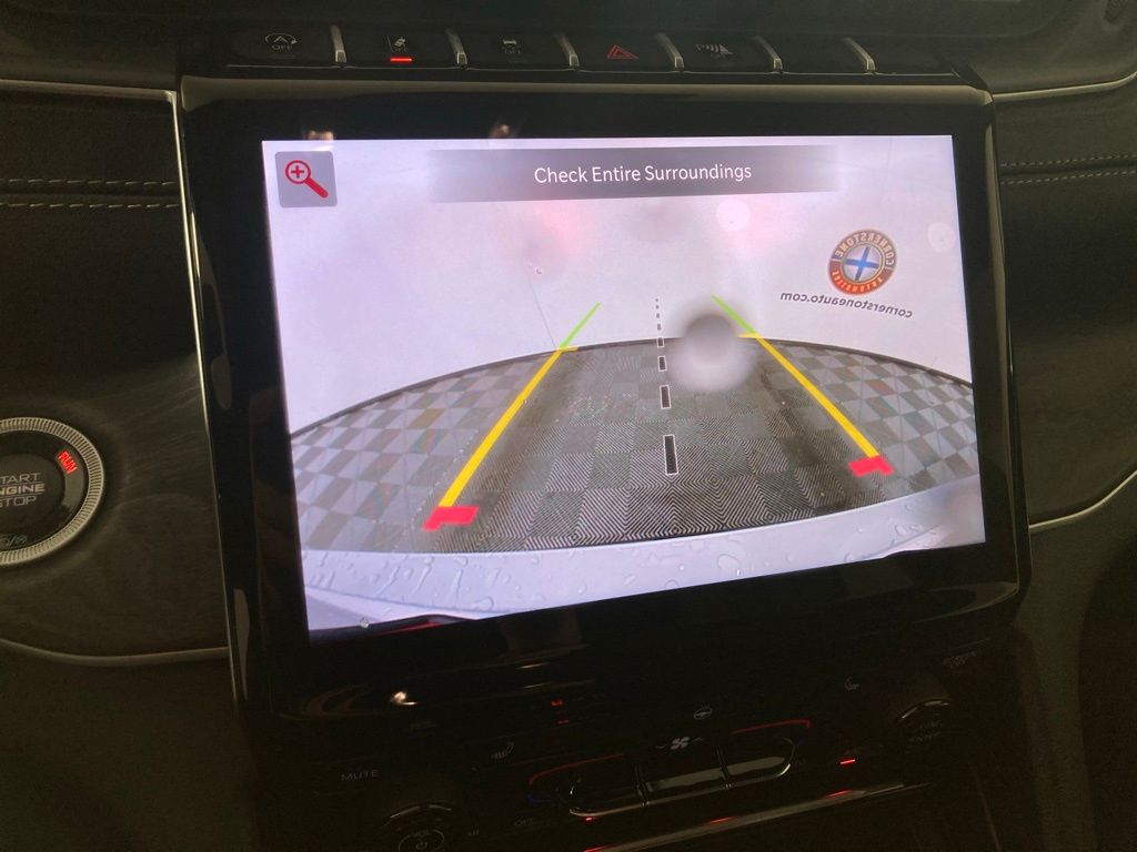 New 2025 Silver Jeep Limited image 4