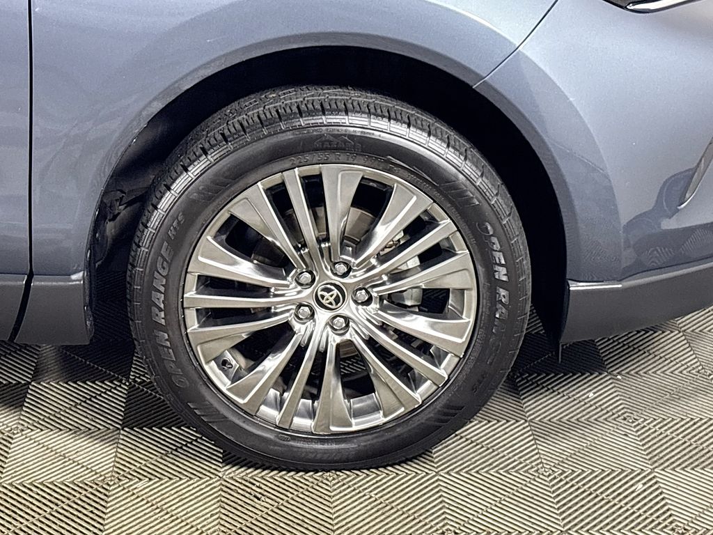 2021 Toyota Venza XLE