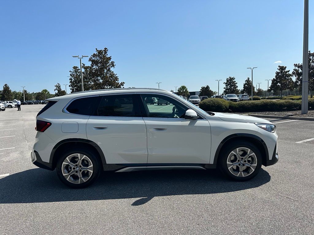 Certified Used 2026 White BMW xDrive28i image 6