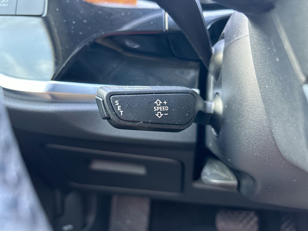 Thumbnail: 2020 Audi Q3 - 17
