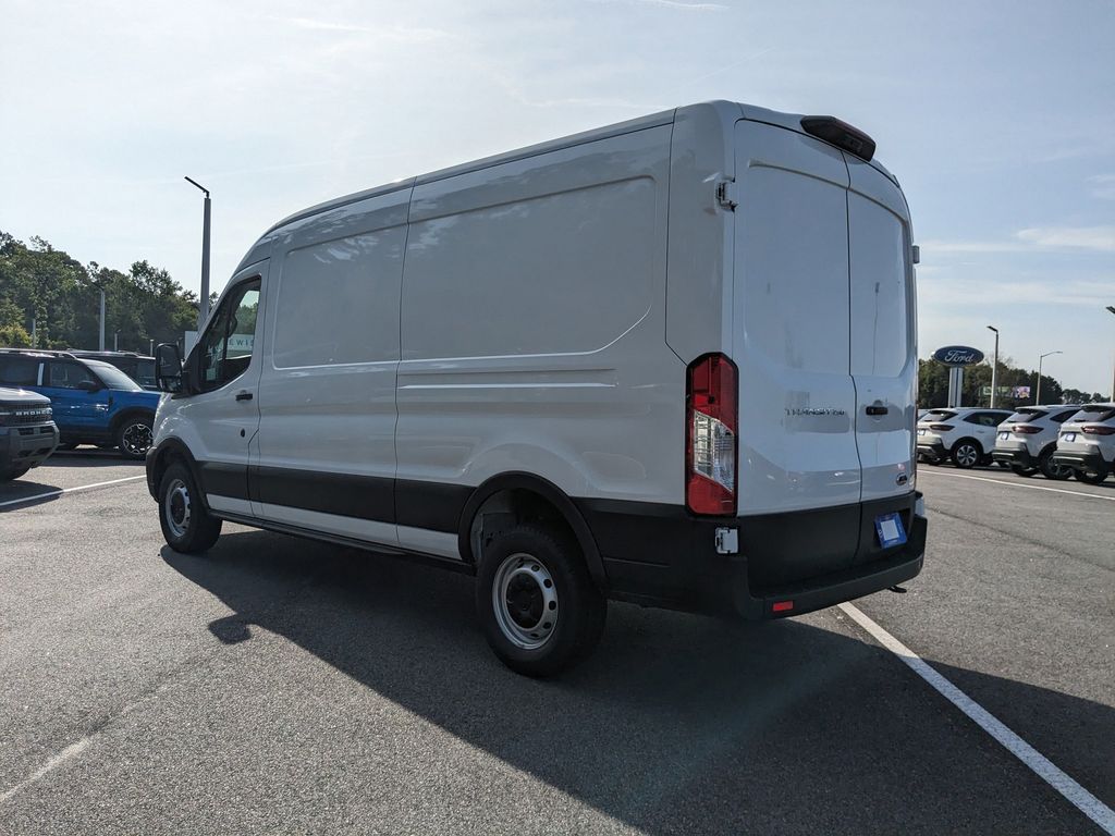 2025 Ford Transit 250