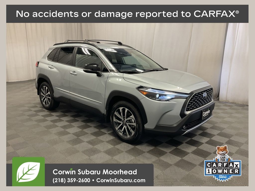 2025 Toyota Corolla Cross XLE AWD