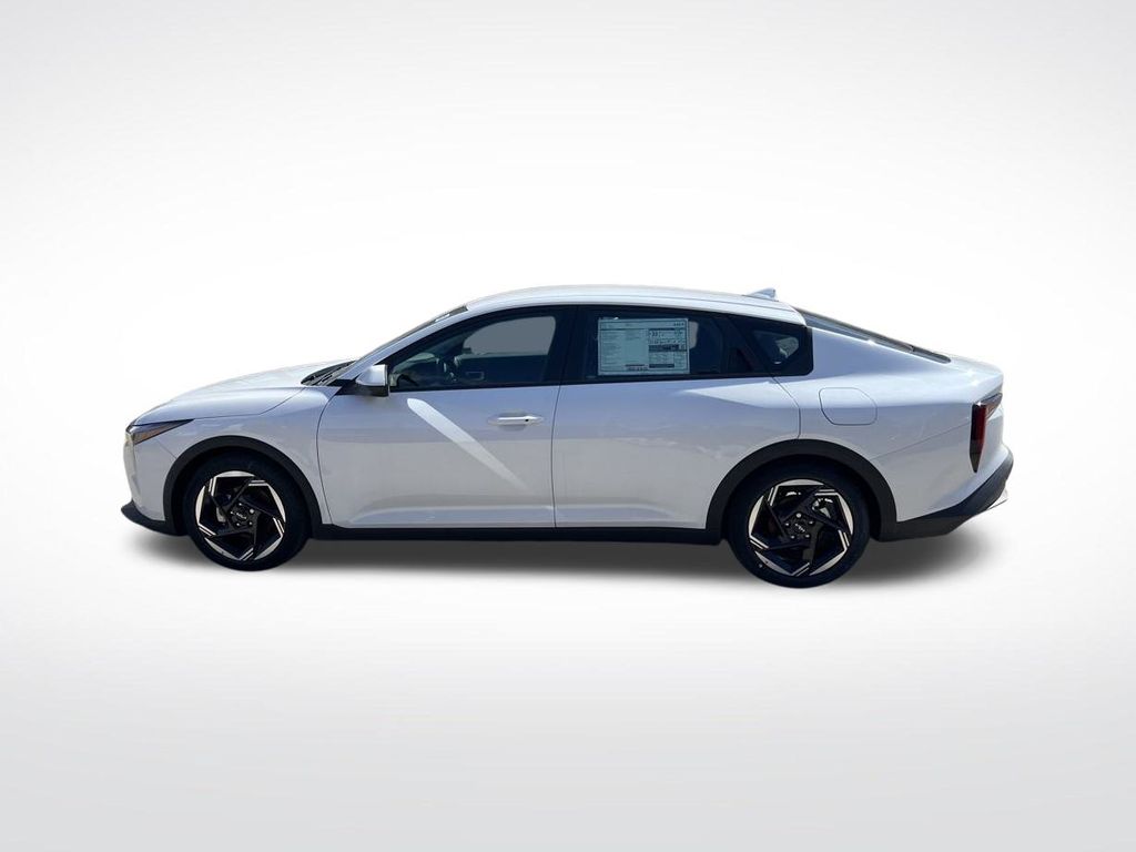 2025 Kia K4 EX photo